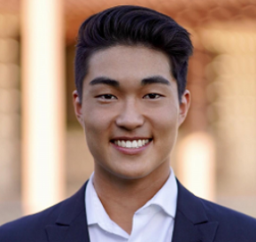 Robert Liu Headshot